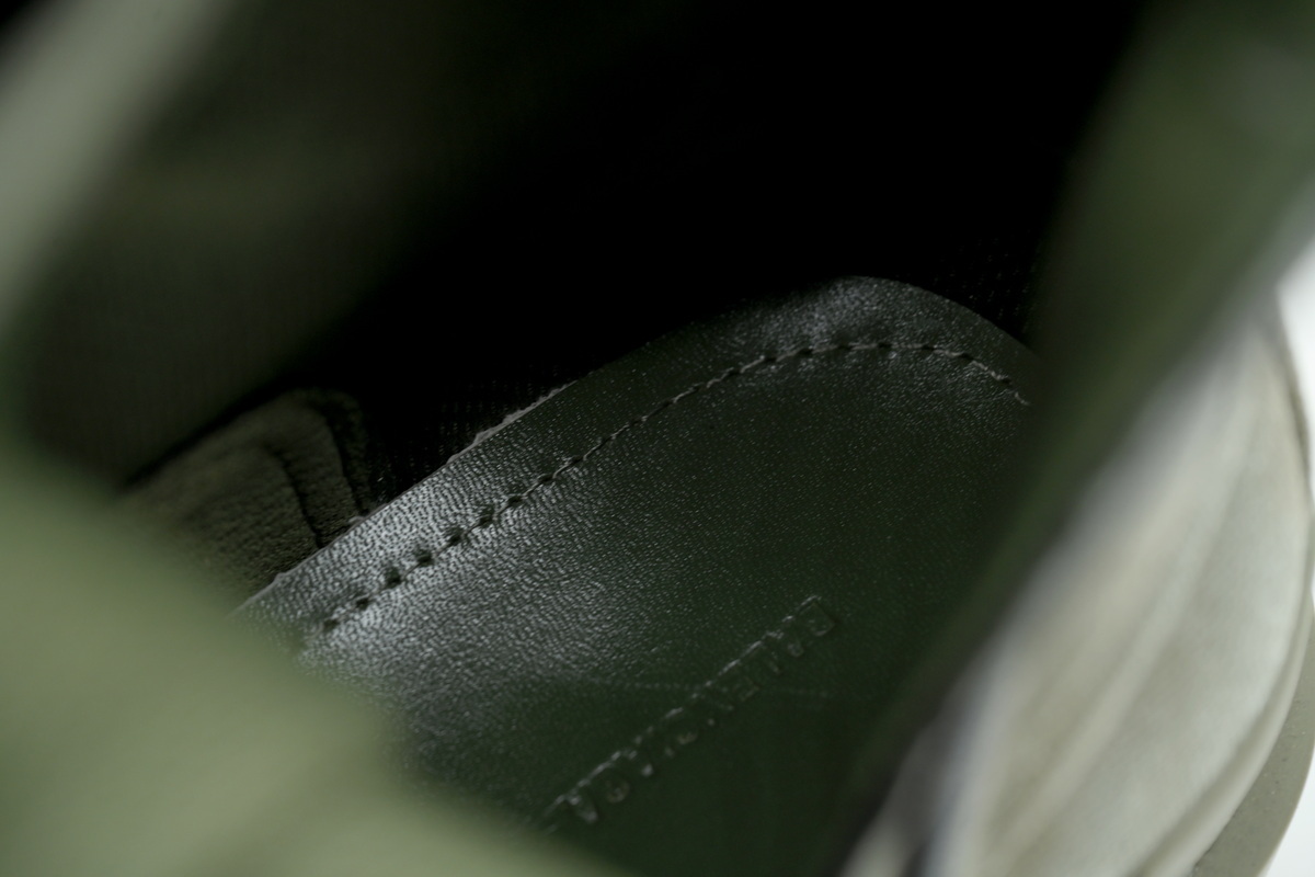    Balenciaga Strike Military Green