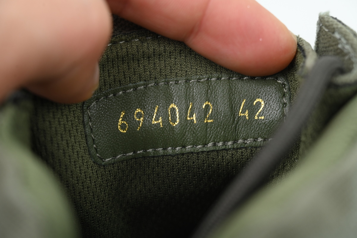    Balenciaga Strike Military Green