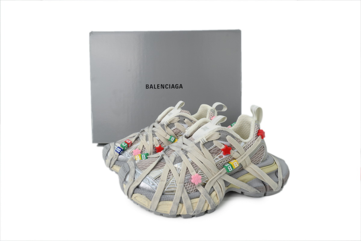Balenciaga 3XL Extreme Lace Eggshell Multicolor 778698 W3XBD 9188