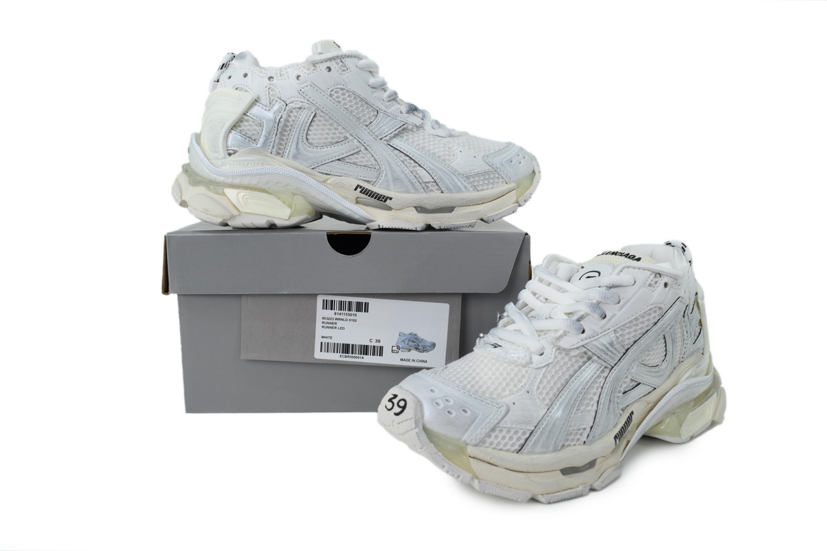 Balenciaga Runner White LED