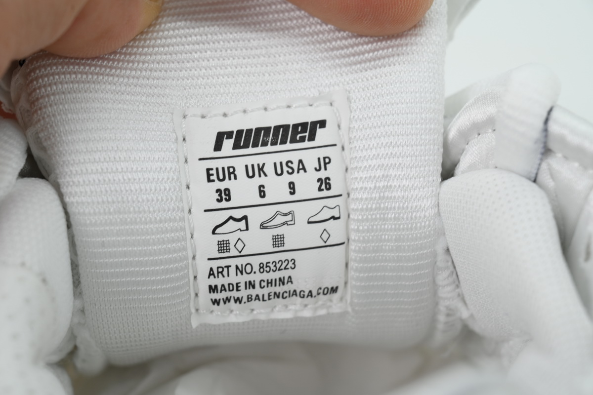 Balenciaga Runner White LED