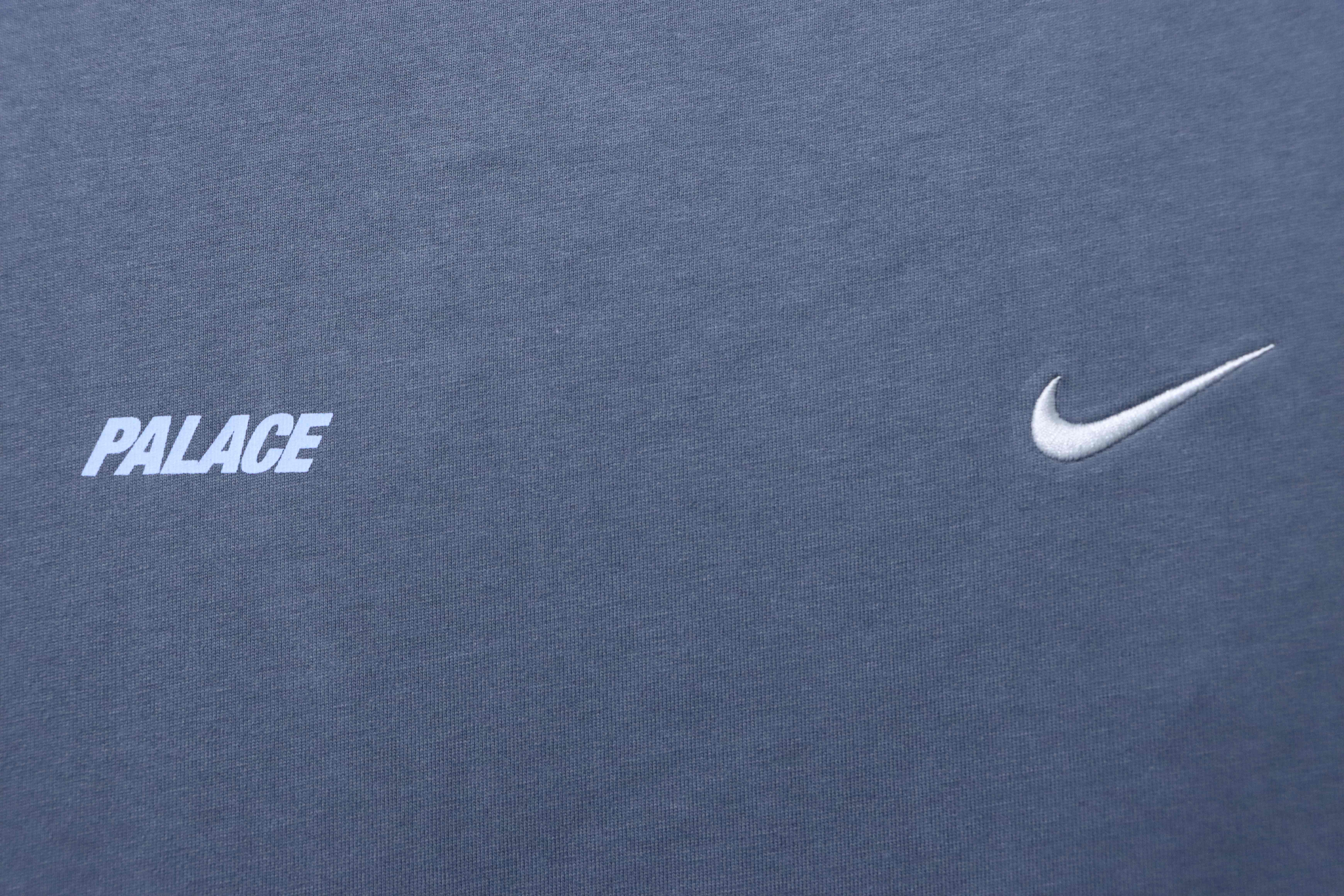 Top Quality Palace x Nike Font Swoosh T-shirt Charcoal