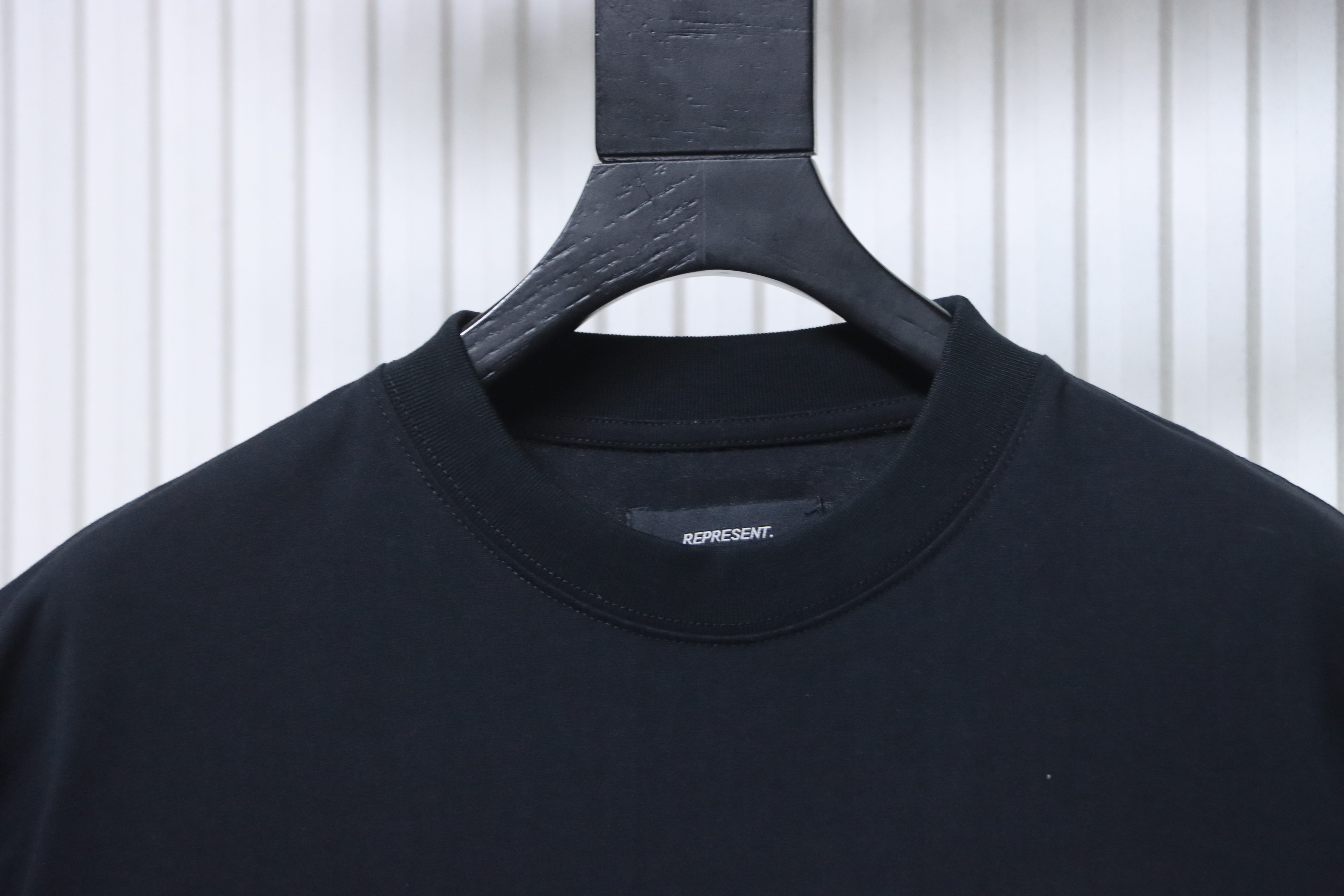 Top Quality Represent Luggage Tag T-shirt Antique Black