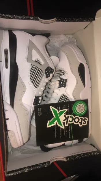Pkgod Air Jordan 4 Retro Military Black   review Daniela Tolu
