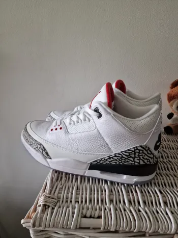 Pkgod Air Jordan 3 Retro White Cement review Ino  02