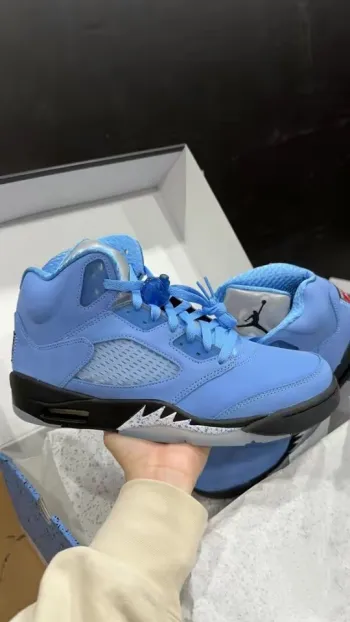 Pkgod Jordan 5 Retro  Retro UNC University Blue review Summer Hooper