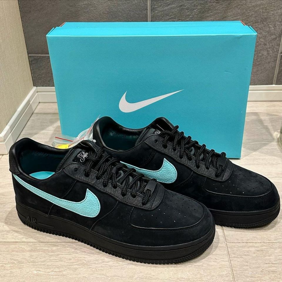     Pkgod Nike Air Force 1 Low Black-Green DZ1382-001 review 0