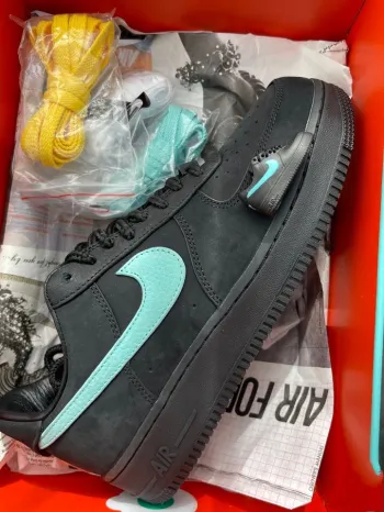  Pkgod Nike Air Force 1 Low Tiffany & Co. 1837 review Veselin Kachanov