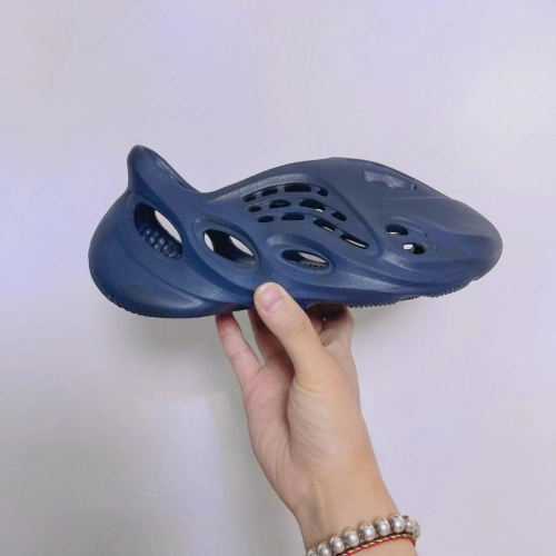    Pkgod adidas Yeezy Foam RNNR Mineral Blue​ review 