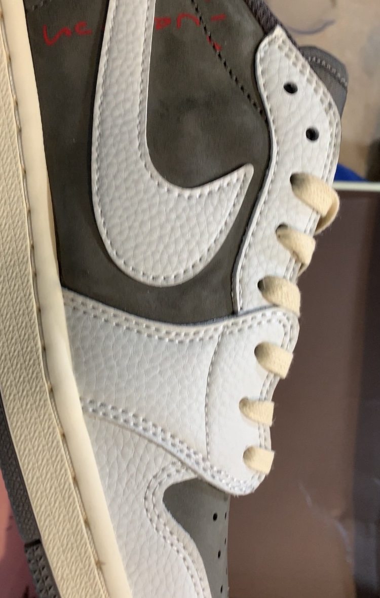  Pkgod Air Jordan 1 Retro Low OG SP Travis Scott Reverse Mocha   review Jon 02