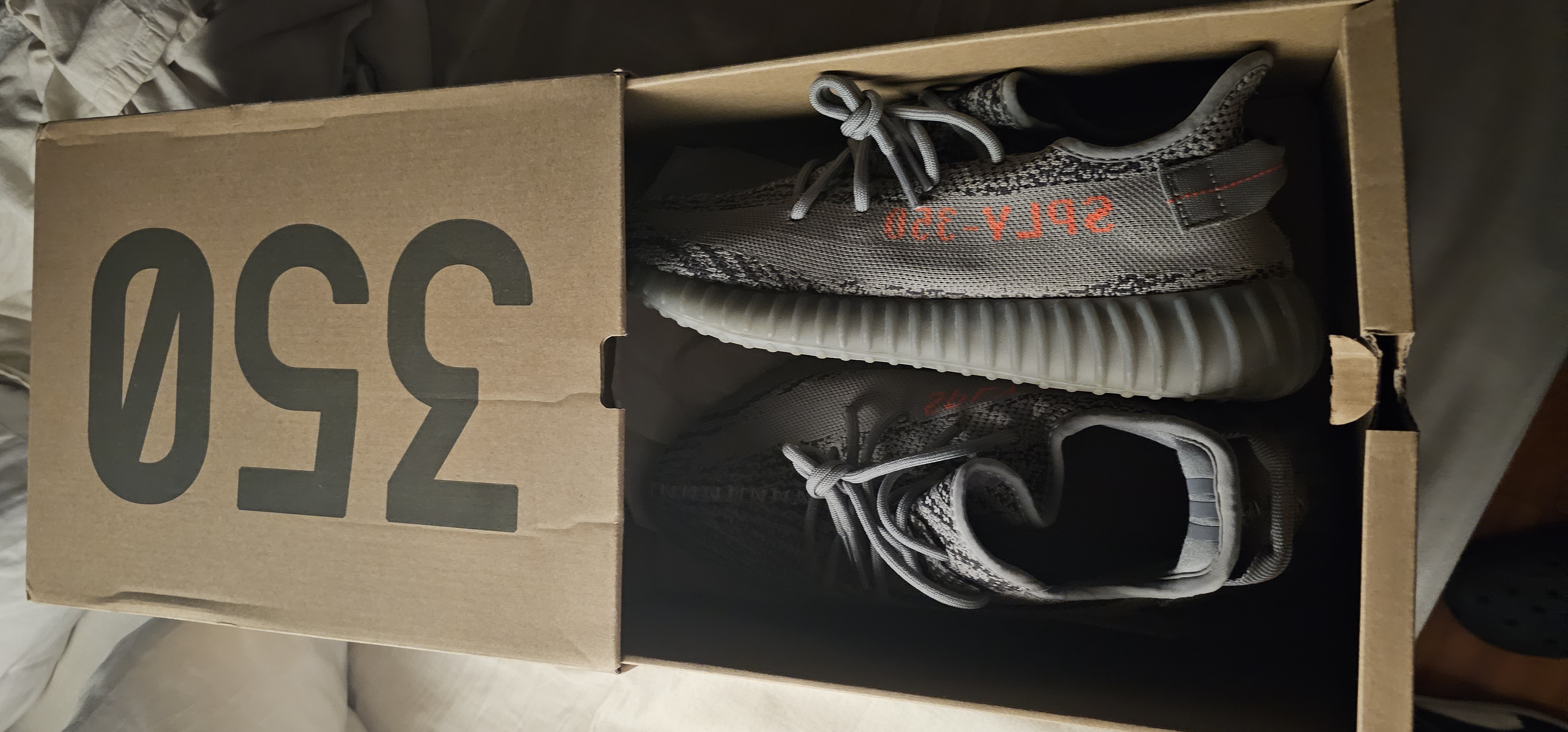 Pkgod Adidas Yeezy Boost 350 V2 Beluga 2.0 review Riky P 01