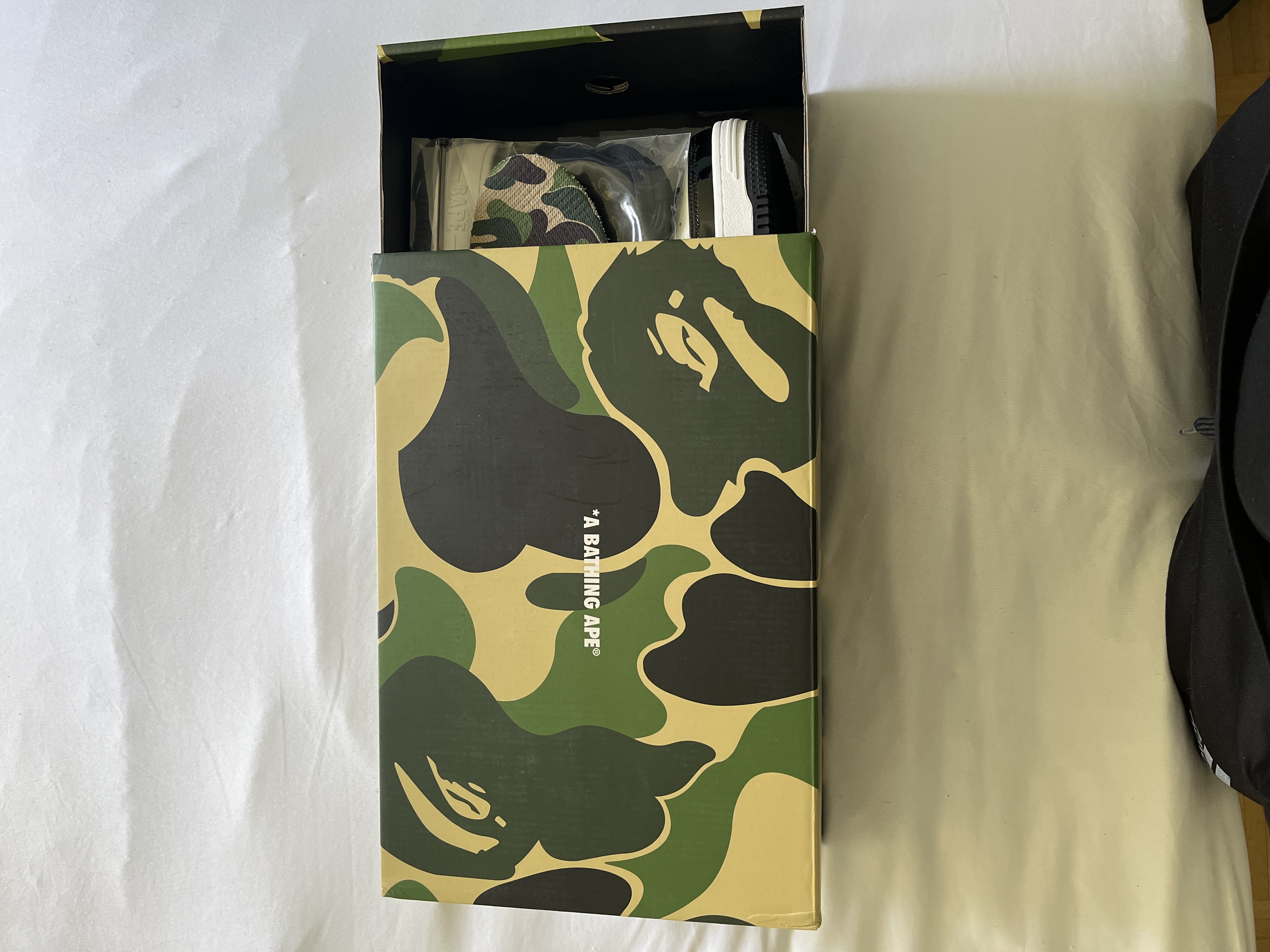 Pkgod Bape Sk8 Sta Low Black and white patent leather review Elchapoo 01