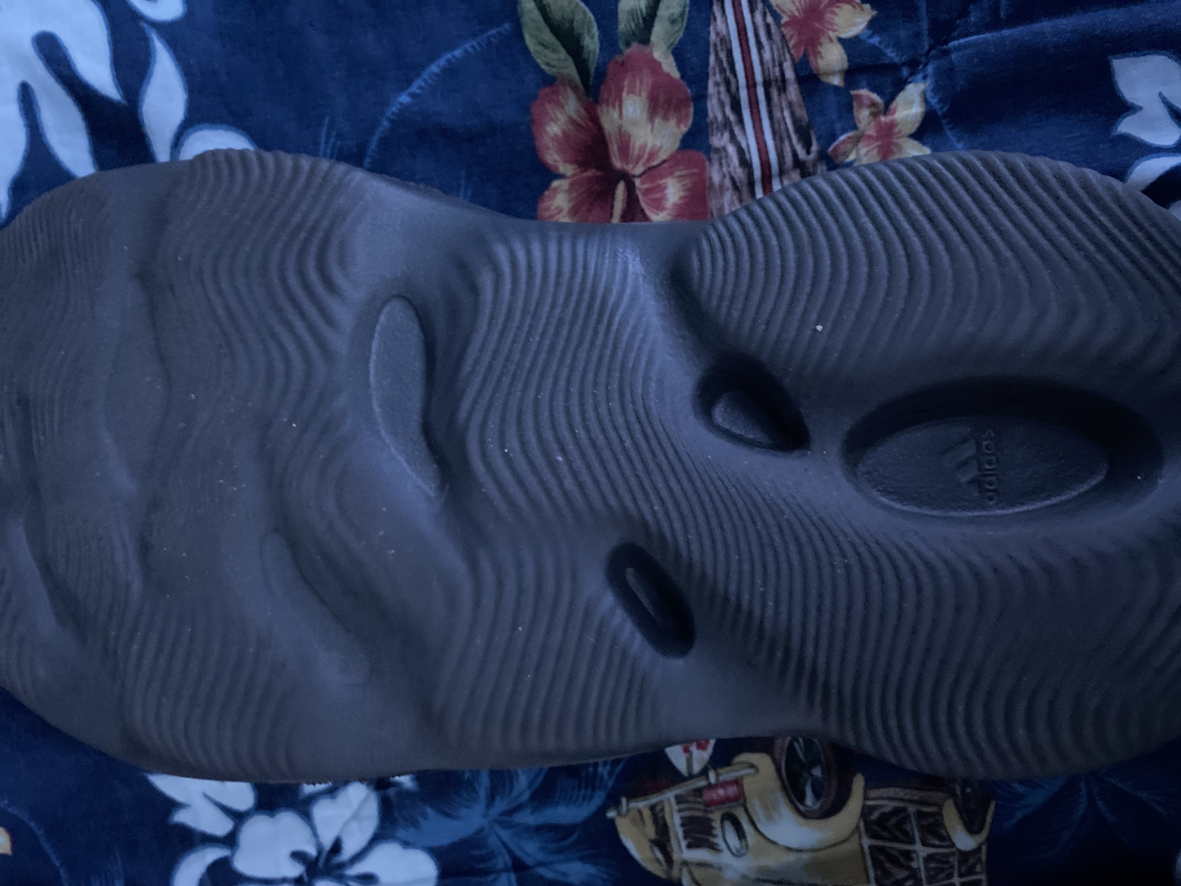 Pkgod adidas Yeezy Foam RNNR Onyx review Ben 02