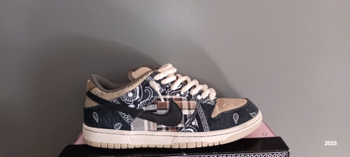 Pkgod Nike SB Dunk Low Travis Scott CT5053-001 (Special Box)  review 