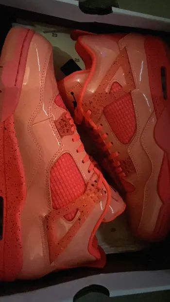 Pkgod Air Jordan 4 Retro Hot Punch review Nassim