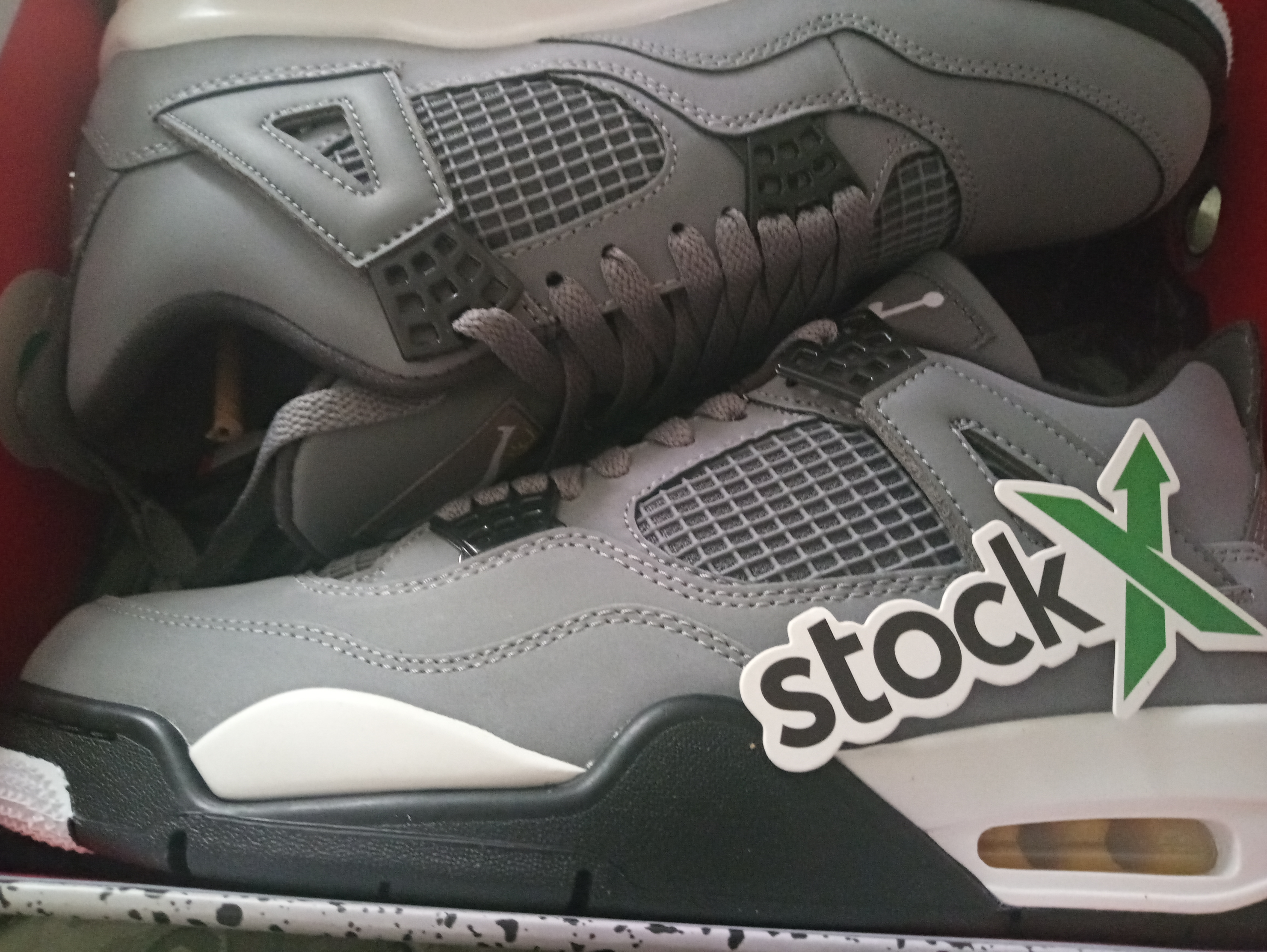 Pkgod  Air Jordan 4 Retro Cool Grey review Ossama 01