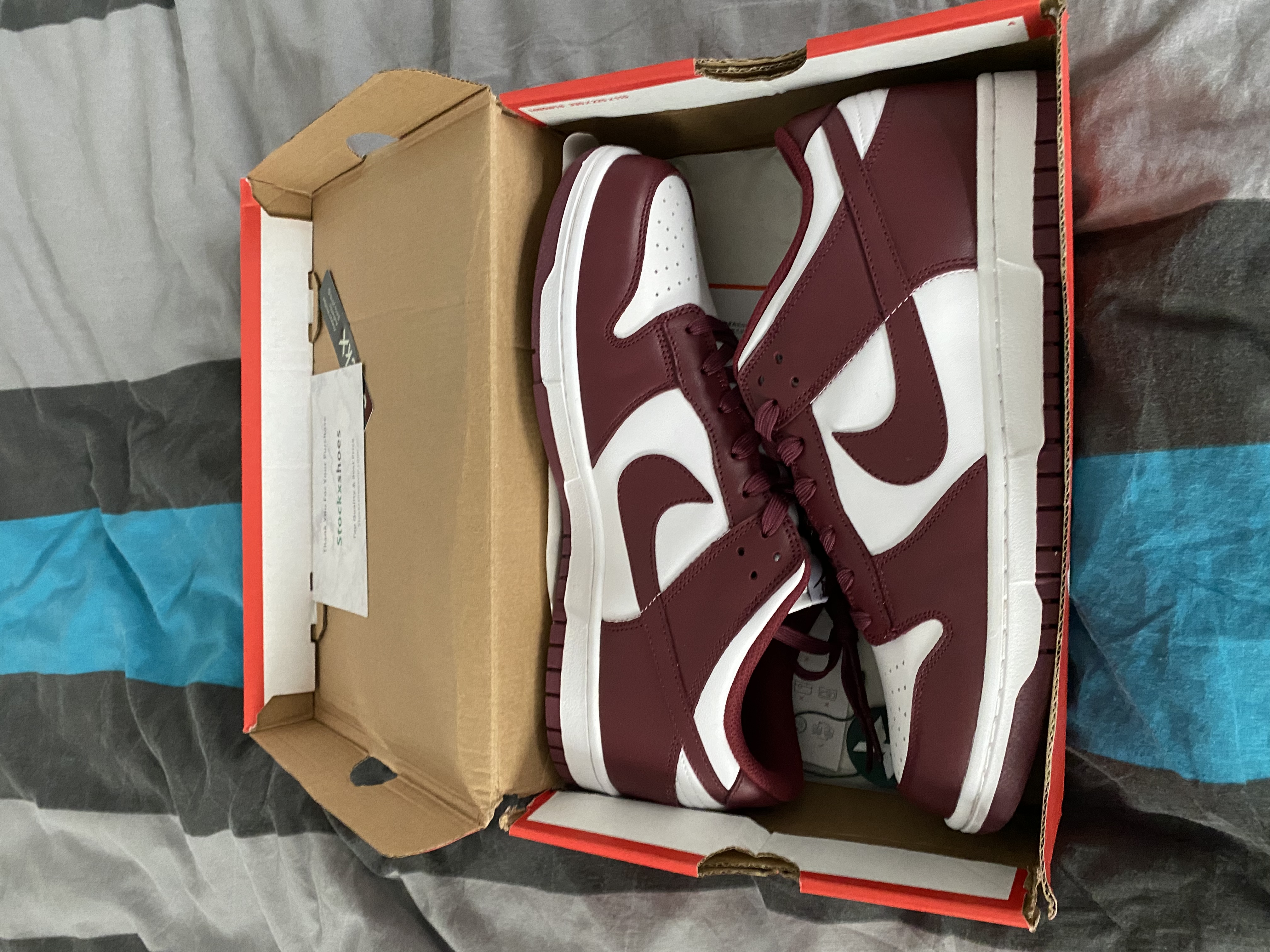    Stockxshoes Special Sale &Supr x Nike SB Dunk Low Bordeaux (DM Batch） review Nassim 02