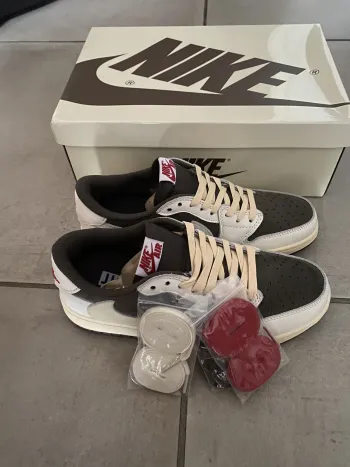  Pkgod Air Jordan 1 Retro Low OG SP Travis Scott Olive review Nassim
