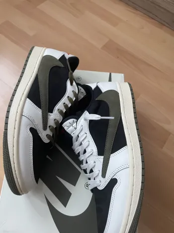  Pkgod Air Jordan 1 Retro Low OG SP Travis Scott Olive review Raul  01