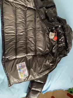 Top Quality Moncler Jacket Black(NFC) review Oliver Szolc 02