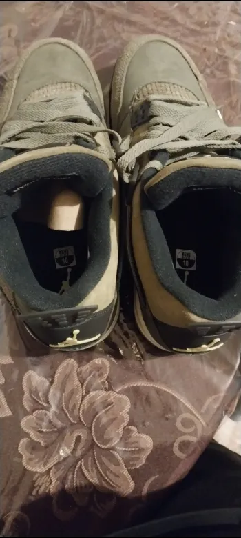 XP Factory Sneakers & Air Jordan 4 Retro SE Craft Medium Olive FB9927-200 review Jordan 4 olive 02