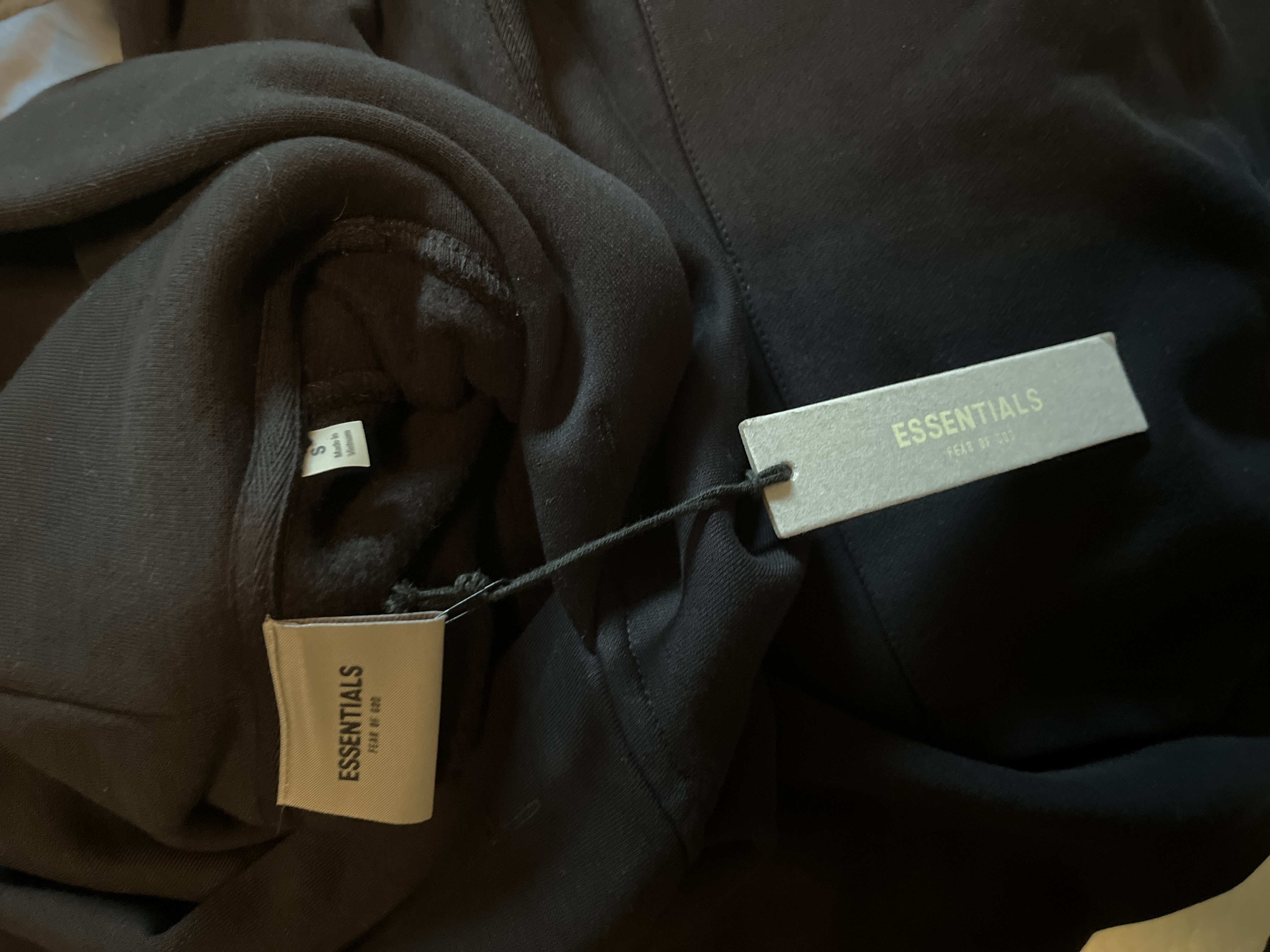     Fear Of God Essentials Hoodie Black  review 1