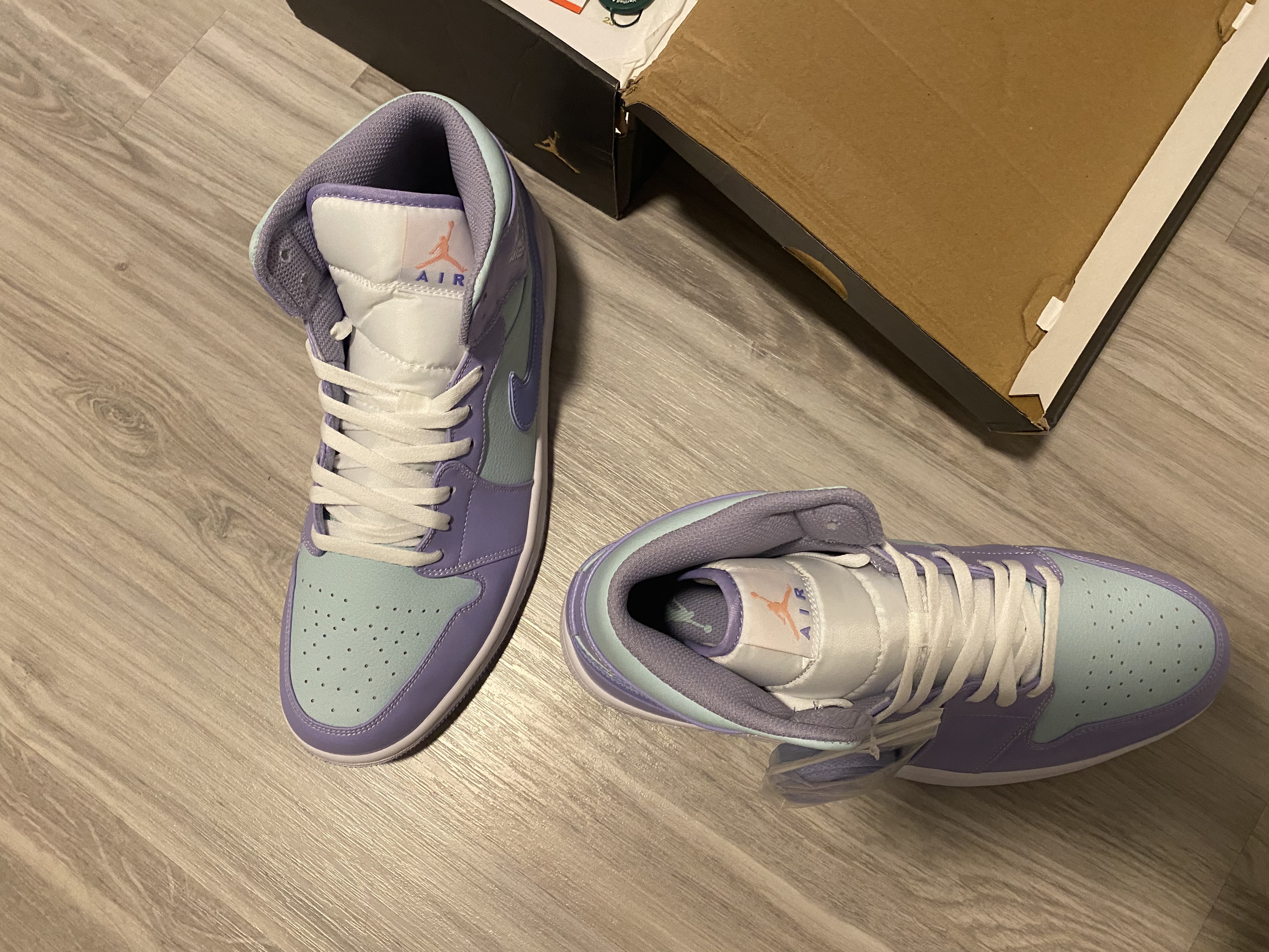 Pkgod Air Jordan 1 Mid Purple Pulse review Paul 03