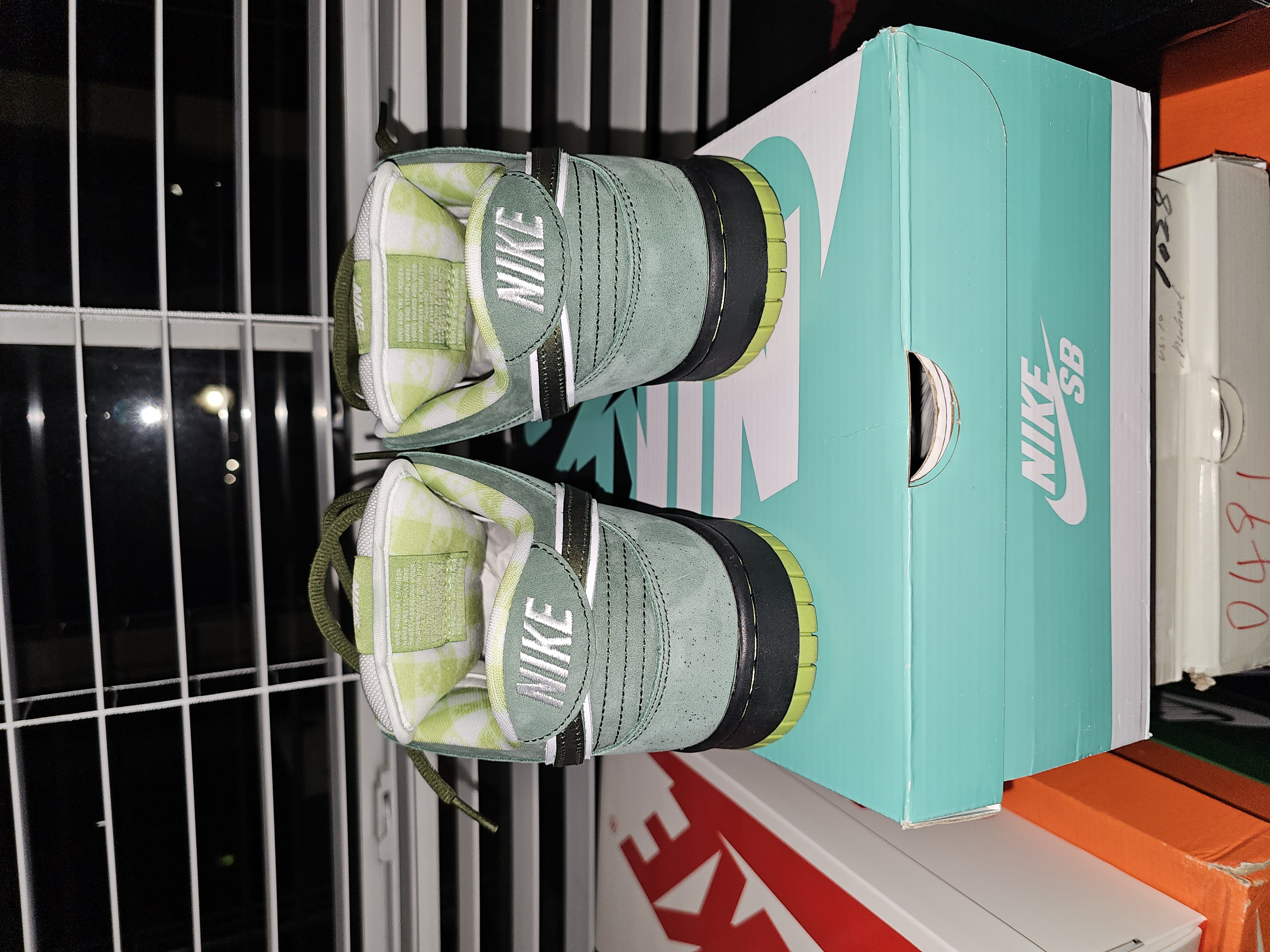  OG Sneakers & Nike SB Dunk Low Concepts Green Lobster  BV1310-337 review Michael Friedman 02