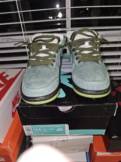  OG Sneakers & Nike SB Dunk Low Concepts Green Lobster  BV1310-337 review Michael Friedman 04