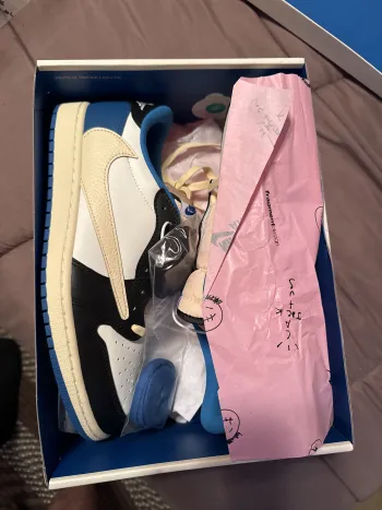  Pkgod Air Jordan 1 Low fragment design x Travis Scott review Fillmorericky 02