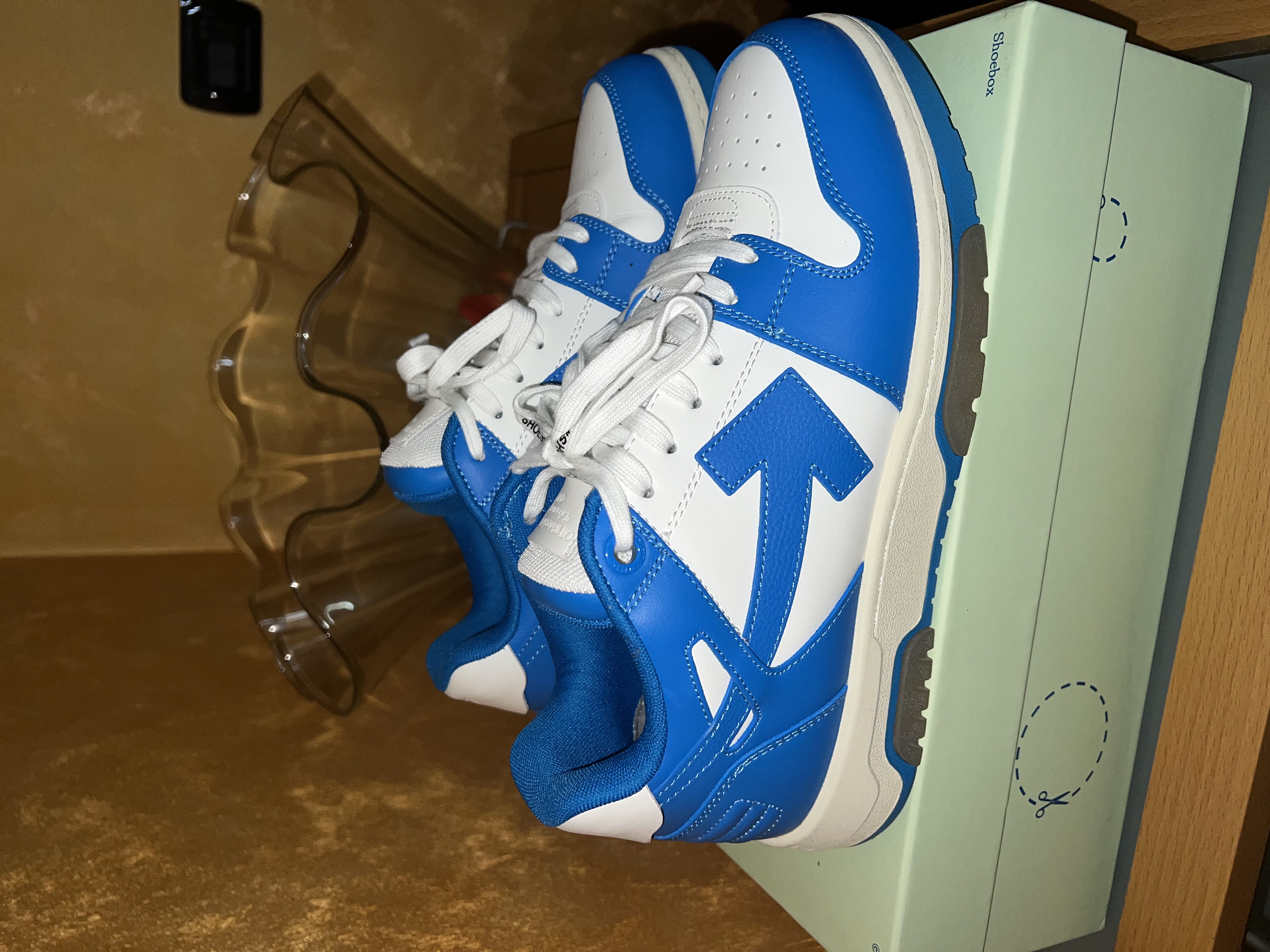 Pkgod OFF-WHITE Out Of Office Blue review Rocco William 02