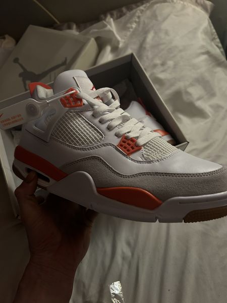XP Factory Sneakers & Air Jordan 4 White Orange DR5415-108 review CHAD COLLINS 03