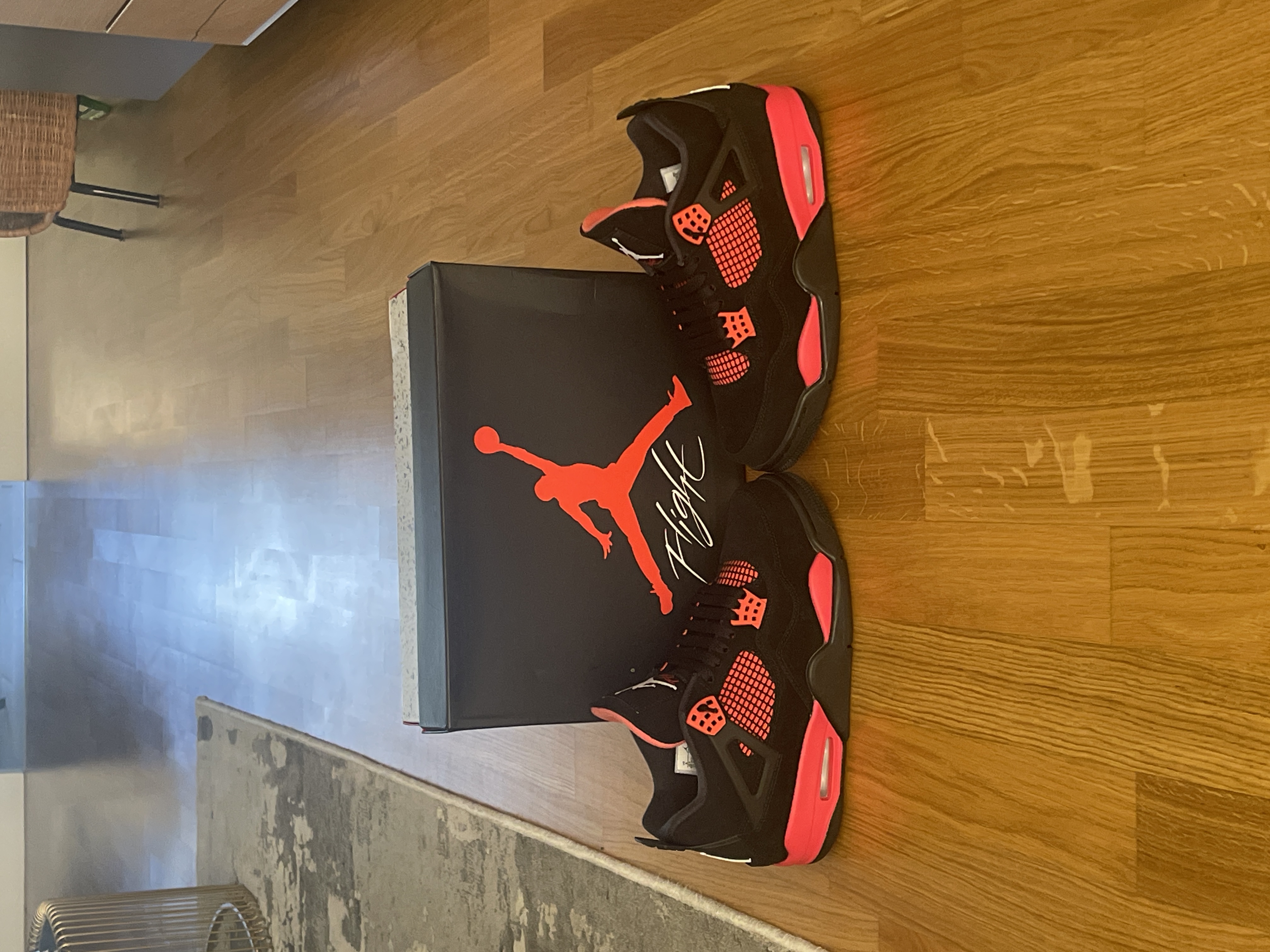  Pkgod Air Jordan 4 “Red Thunder”   review Enis saiti 06