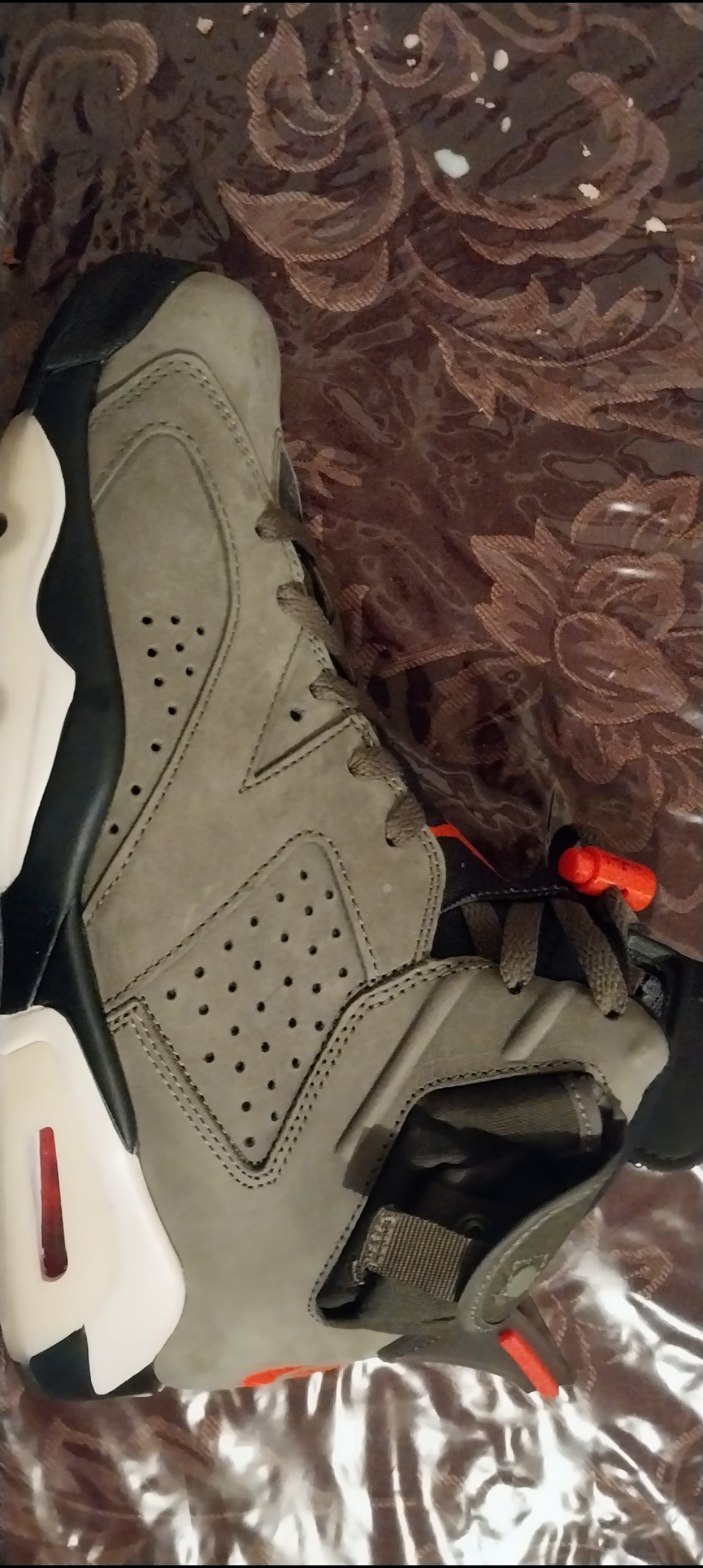 Pkgod Air Jordan 6 Retro Travis Scott Medium Olive review Air jordan 6 03