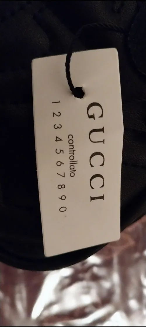 Top Quality Gucci GG Marmont Camera Bag Matelasse Mini Black review 