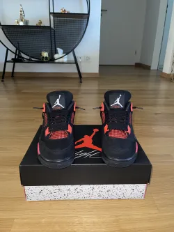  Pkgod Air Jordan 4 “Red Thunder”   review Enis saiti 01