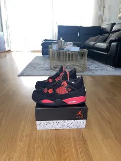  Pkgod Air Jordan 4 “Red Thunder”   review Enis saiti 02