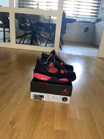  Pkgod Air Jordan 4 “Red Thunder”   review Enis saiti 03
