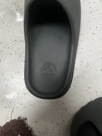 {Hot Sale Combination}Top Quality Pkgod Yeezy Slide& Yeezy Foam RNNR - 2 Pairs review Anderson  01