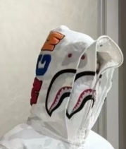 Top Quality BAPE City Camo Shark WGM Full-Zip Hoodie Black（Glow）  review M**98