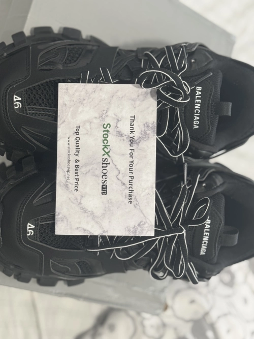 Pkgod Balenciaga Track Tess S.Black(With Light) review Demmar Johnson