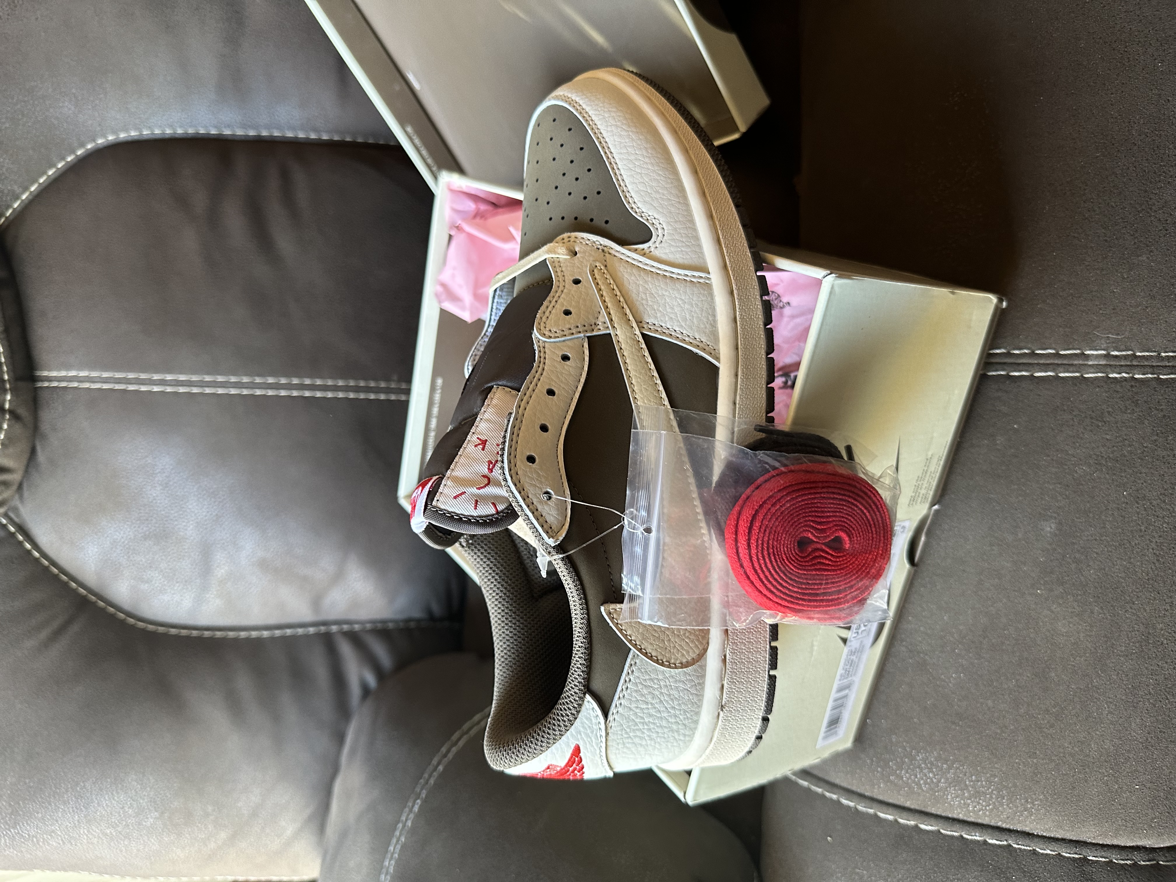 AJ1 Low OG SP Travis Scott Reverse Mocha review Papiichulo727 02