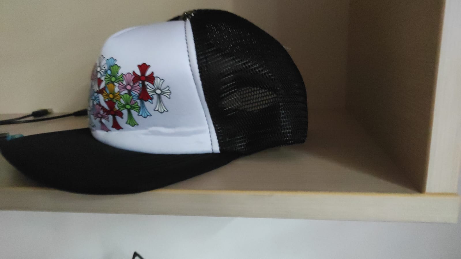Chrome Hearts Multi Color Crosses Trucker Hat White review Loou*003