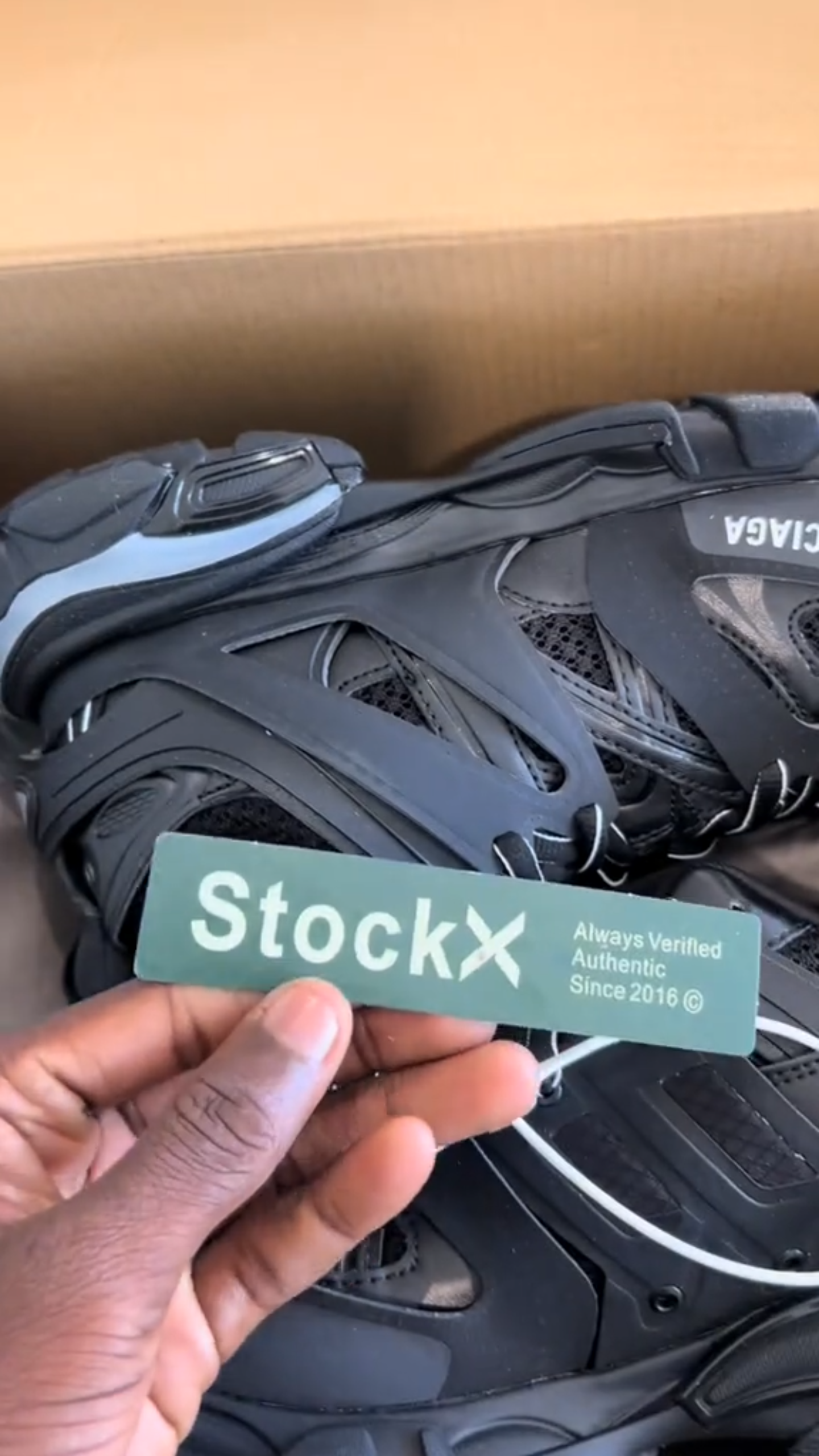 Pkgod Balenciaga Track Tess S.Black(With Light) 555032 W1GB7 1000  review 0