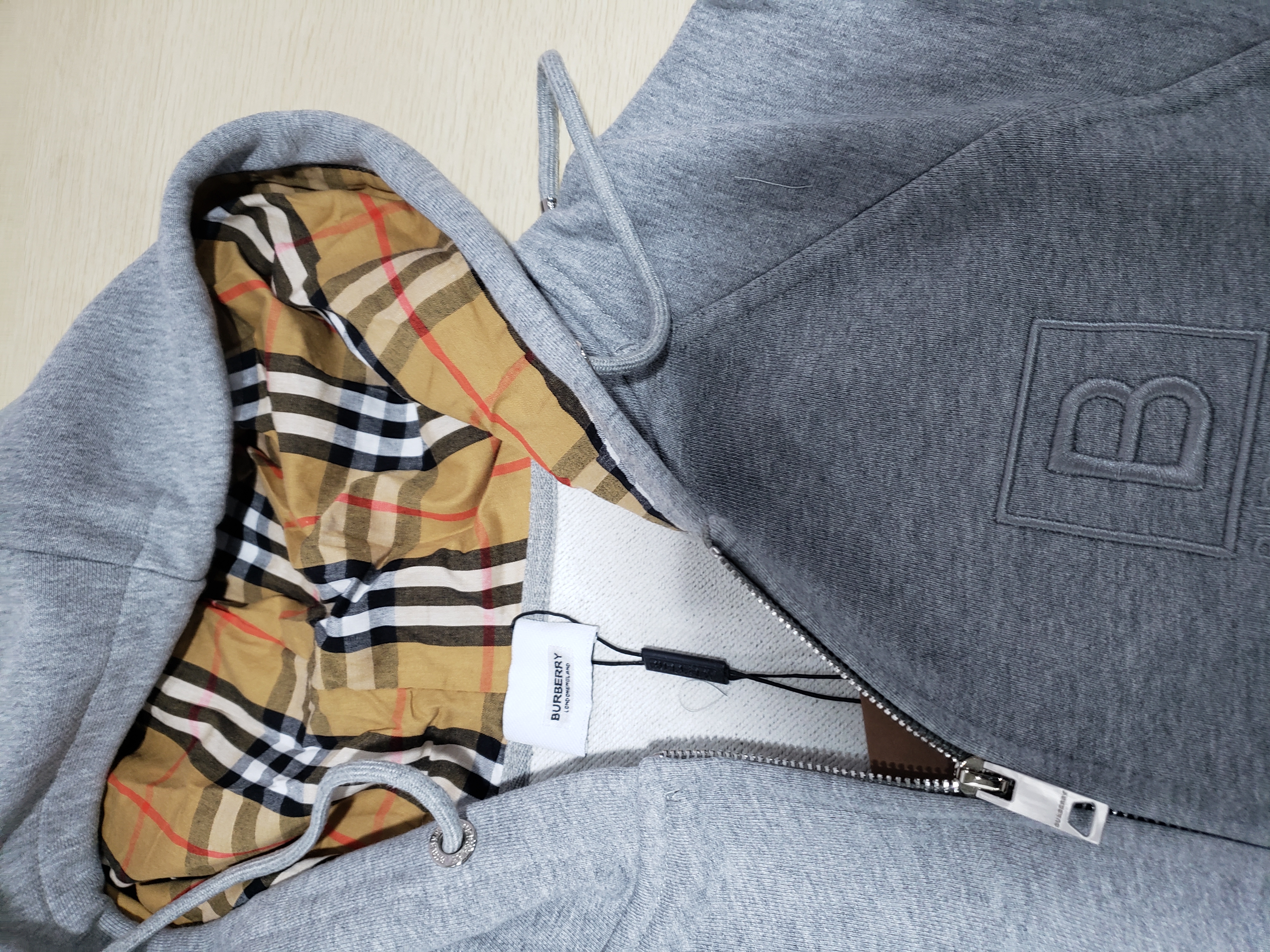      Burberry Letter Graphic Cotton Blend Zip Hoodie Pale Grey Melange review Liam 02