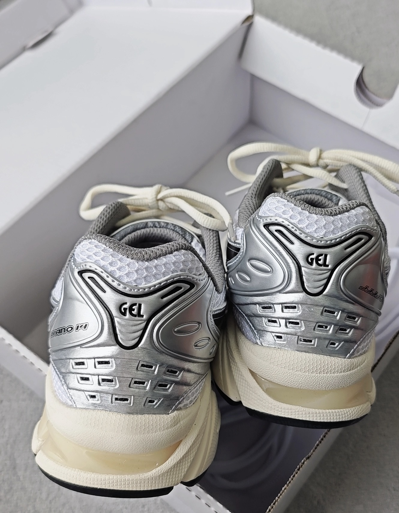    ASICS Gel-Kayano 14 JJJJound Silver Black 1201A457-101 review Dylan