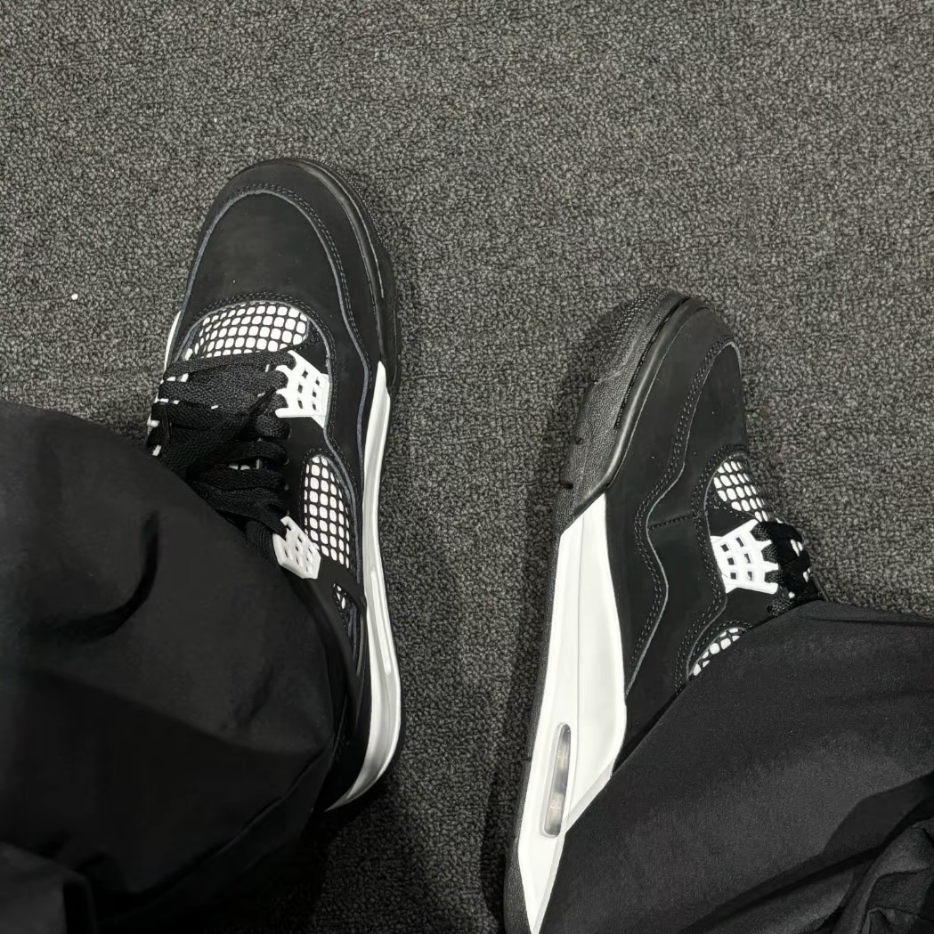    Pkgod  Air Jordan 4 Retro White Thunder FQ8138-001 review Lorenzo