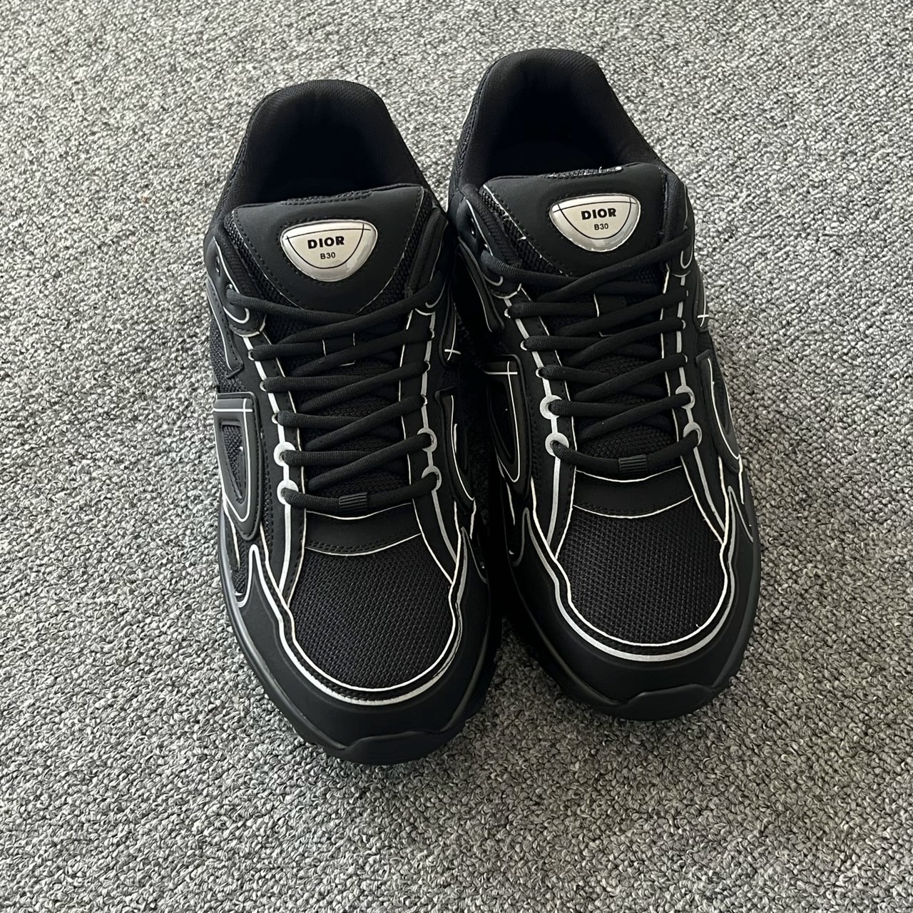 Dior B30 Triple Black 3SN279ZRF_H900（Reflection） review 4
