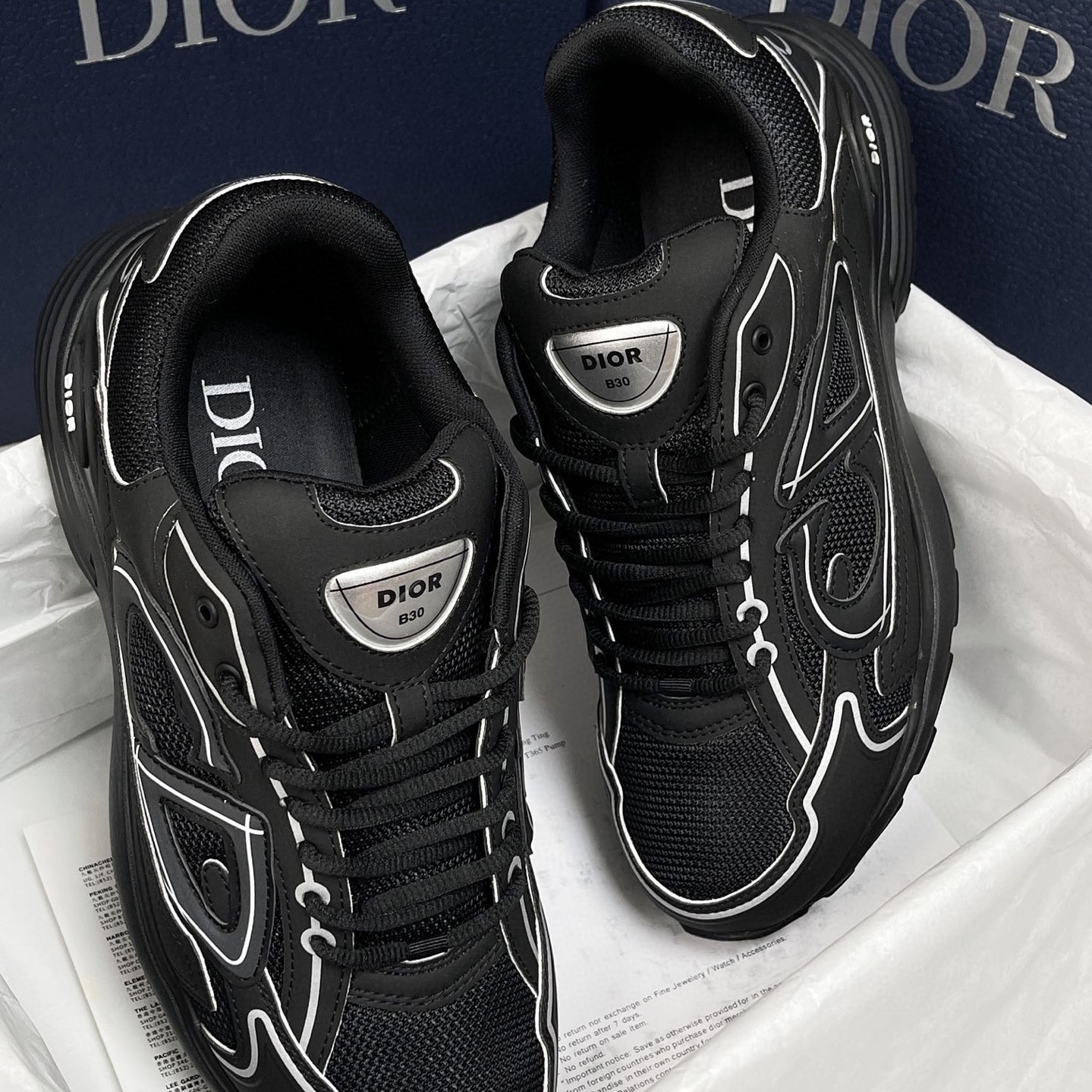 Dior B30 Triple Black 3SN279ZRF_H900（Reflection） review 0