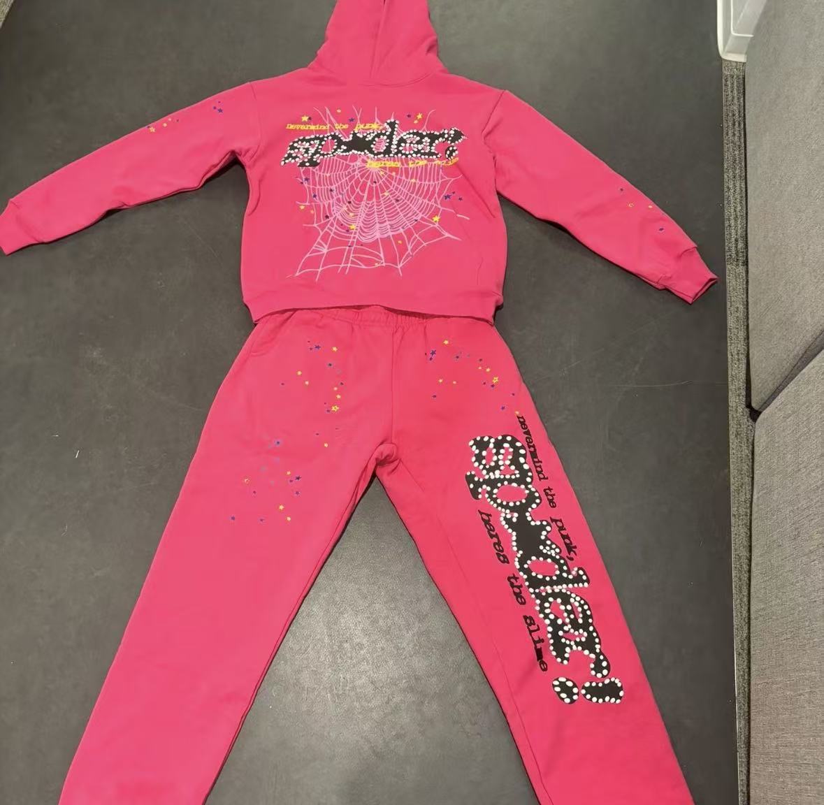     Sp5der Suit Pink  review Oliver